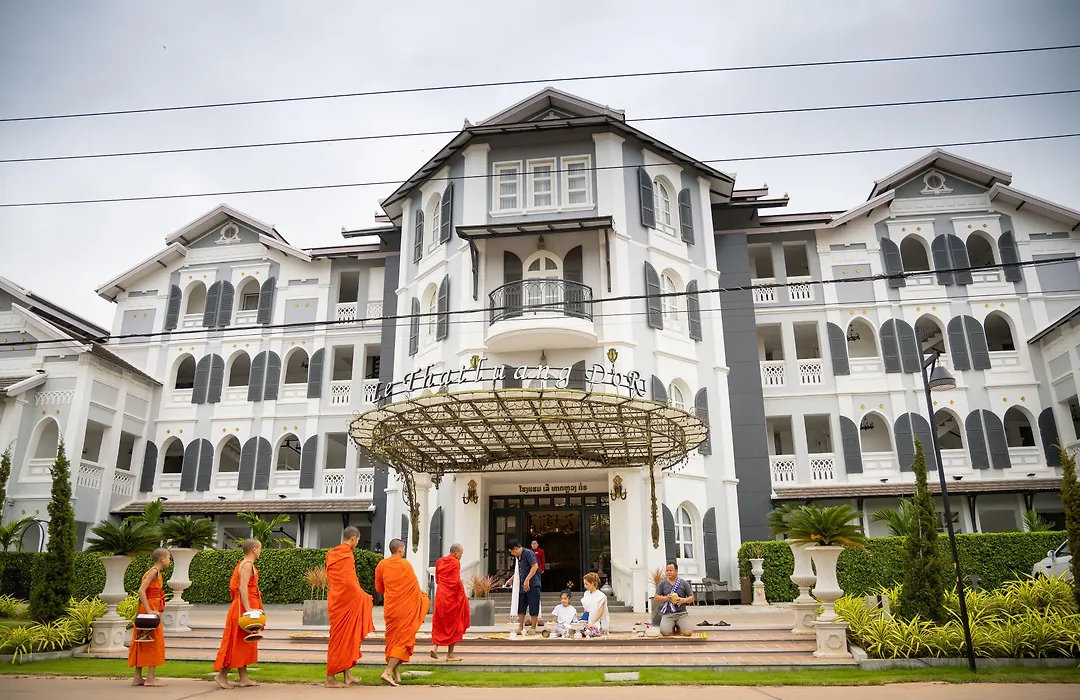 Le Thatluang D'Or Boutique Hotel-1